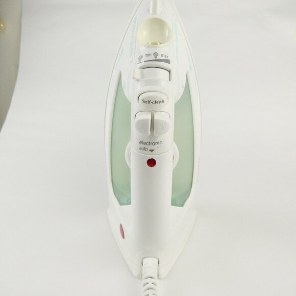 Rowenta Iron DM273 Powerglide 2 Inox Vertical Steam Stainless Self-Cleaning - Picture 3 of 15